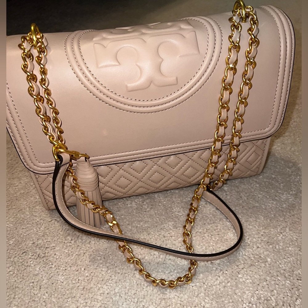 Tory Burch Fleming soft pink or blush color